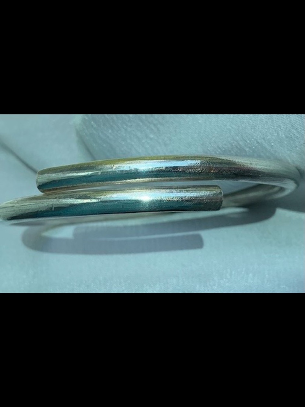 Vintage Metropolitan Museum of Art Sterling Silver 925 Bypass Bracelet